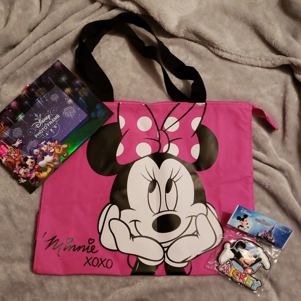 💙2 for 30💙 Disney combo pack